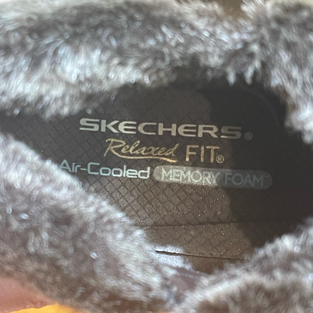 💥SALE💥SKECHERS BROWN RELAXED FIT GIRL CRUSH  BROWN  ANKLE BOOTIES NWOTS SZ 9 EUC - Picture 11 of 13